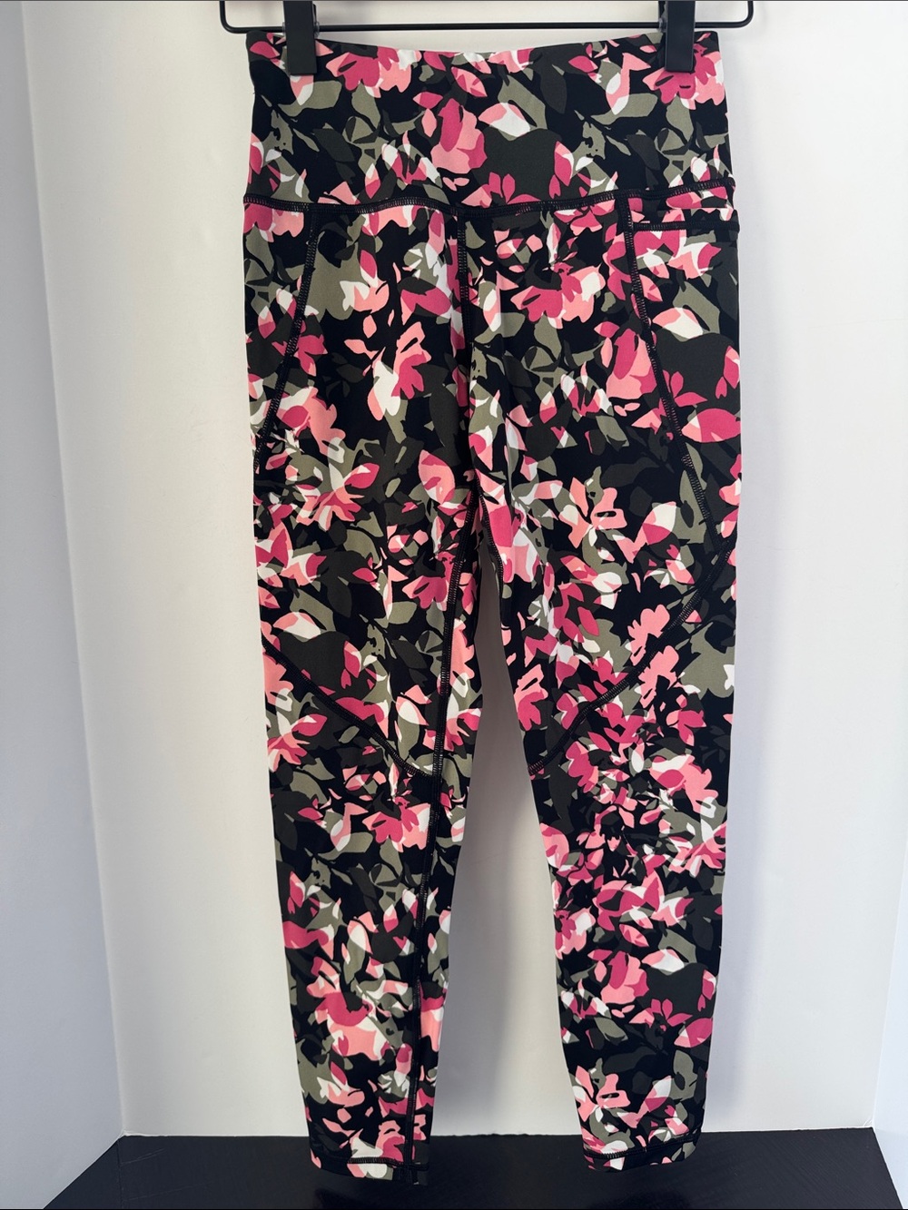 Sweaty Betty Power Pocket 7/8 Leggings Pink & Green Floral XXS